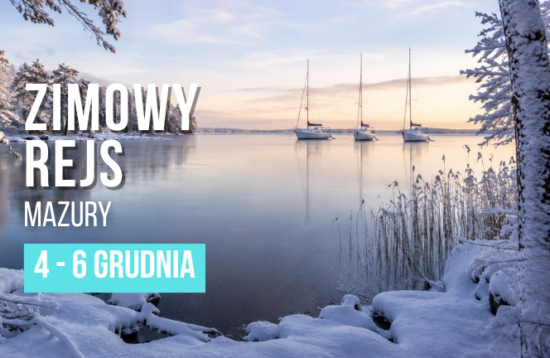 „Zimowe Mazury – ośnieżone brzegi i zamarznięte jezioro z trzema jachtami żaglowymi Antila 27 w tle.”